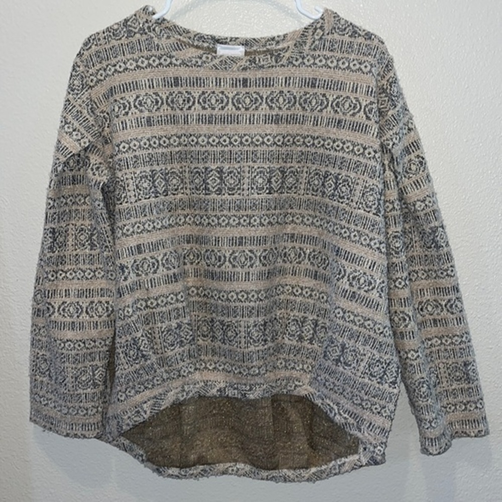 Baw Shop small sweater long sleeve